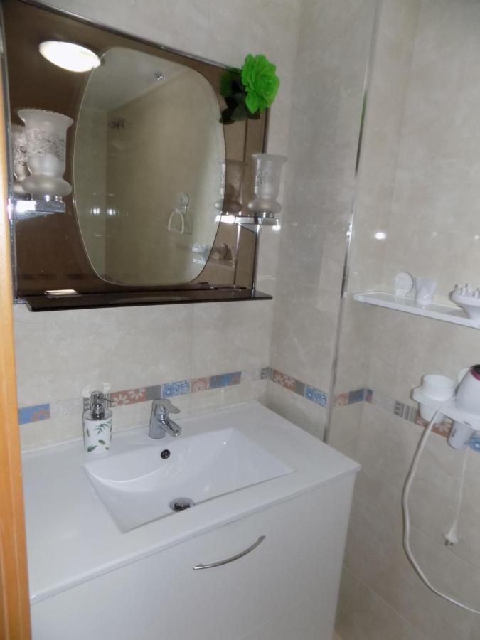 Málaga Centro habitaciones privada en apartamento compartidos Esterno foto